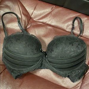 32C Black lace bra